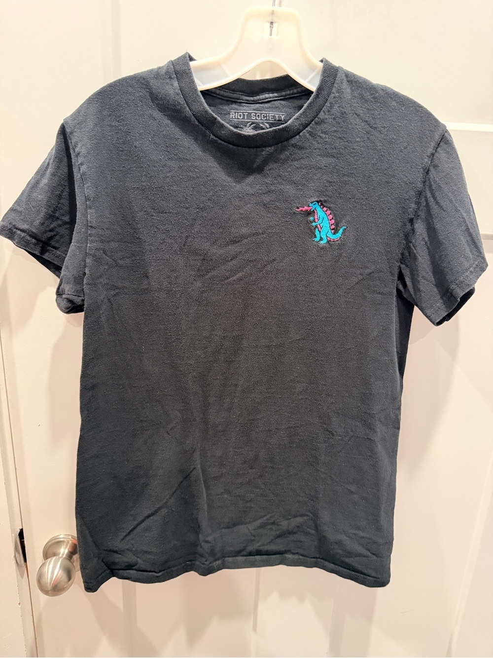 Riot Society Black Dino Graphic Tee Small Embroidered Dinosaur T Shirt